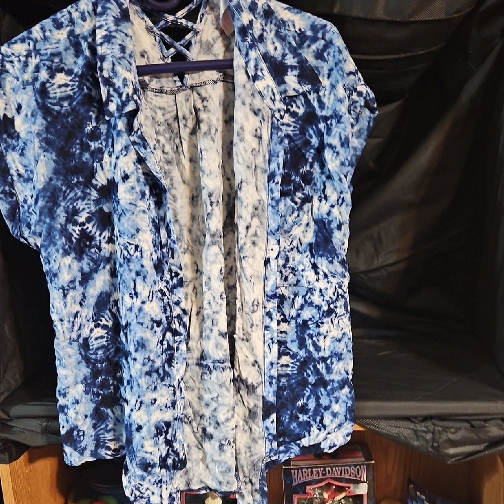 No Boundaries Blue Tie-Dye Kimono